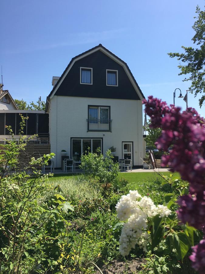 Boutique Hotel De Zwaluw De Koog  Eksteriør billede